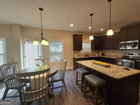 5651 Laney Dr, Rex, GA 30273 photo 6