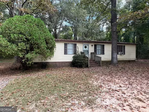 112 Sherwood Ave, Eatonton, GA 31024