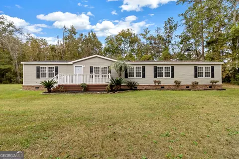 256 Deer Trail Ln, Midway, GA 31320