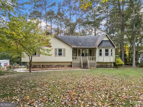1525 Heritage Cv, Acworth, GA 30102