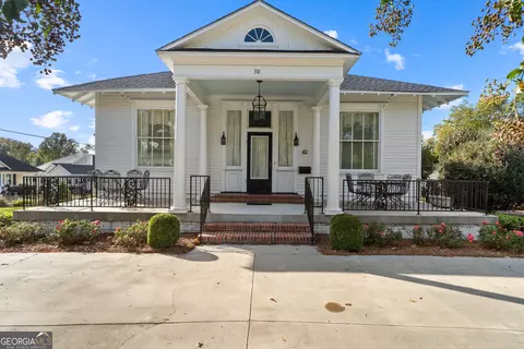 301 N Harris St, Sandersville, GA 31082