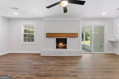 1067 E Lake Rd, Mcdonough, GA 30252 photo 9