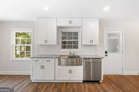 1067 E Lake Rd, Mcdonough, GA 30252 photo 13