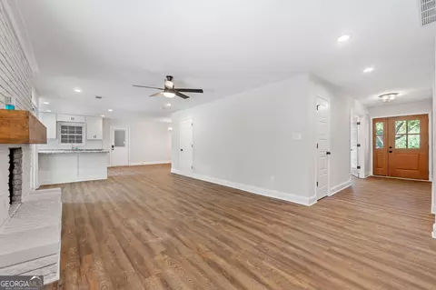 1067 E Lake Rd, Mcdonough, GA 30252 photo 8
