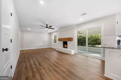 1067 E Lake Rd, Mcdonough, GA 30252 photo 10