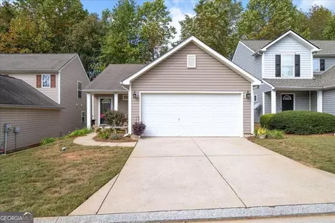 137 Topaz Dr, Dallas, GA 30132