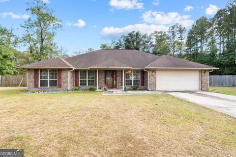 1006 Canton Ct, Hinesville, GA 31313