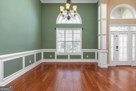 Living - 505 Arbor Ln, Centerville, GA 31028 photo 2 of 9