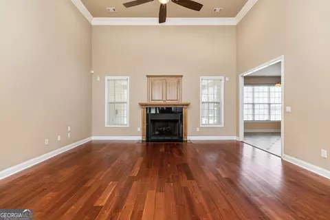 Living - 505 Arbor Ln, Centerville, GA 31028 photo 4 of 9