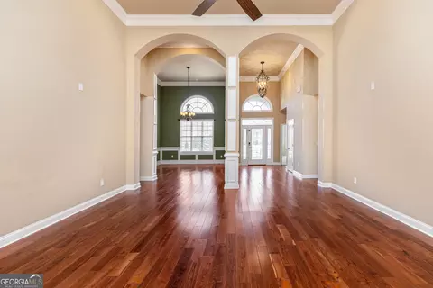 Living - 505 Arbor Ln, Centerville, GA 31028 photo 8 of 9