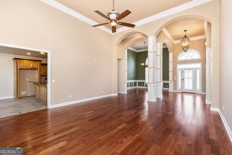 Living - 505 Arbor Ln, Centerville, GA 31028 photo 9 of 9