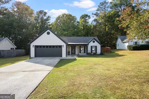 935 Mercury Dr, Lawrenceville, GA 30045