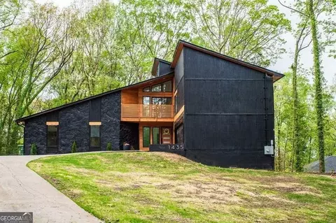 1435 Niskey Lake Rd, Atlanta, GA 30331