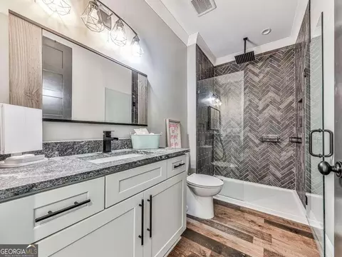 Bath - 7919 E Cherokee Dr, Canton, GA 30115 photo 8 of 9