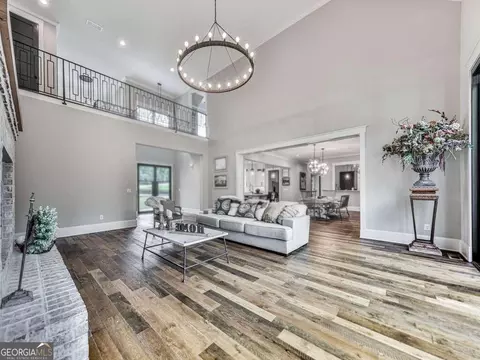 Living - 7919 E Cherokee Dr, Canton, GA 30115 photo 4 of 10