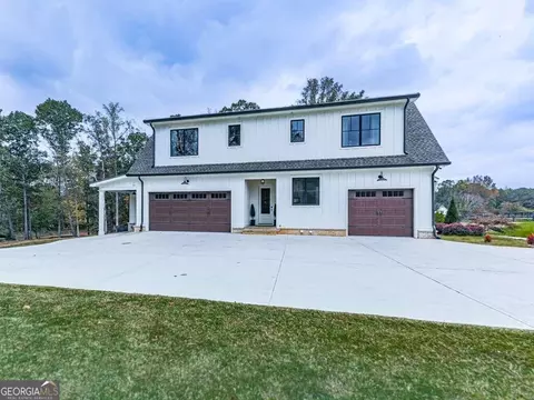 Exterior - 7919 E Cherokee Dr, Canton, GA 30115 photo 7 of 9