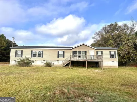 2148 N Fairview Rd, Lavonia, GA 30553
