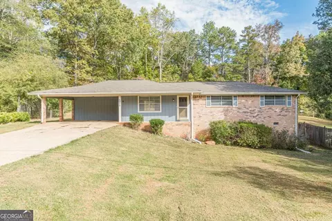 6275 S Skyline Dr, Douglasville, GA 30135