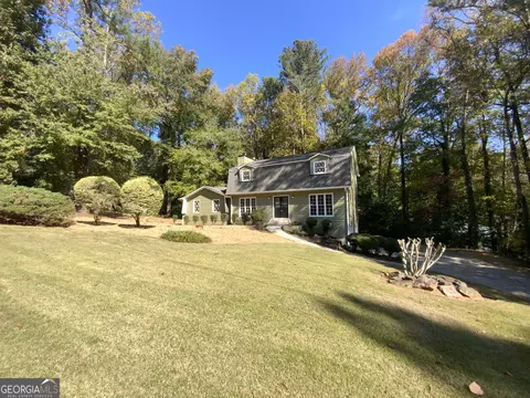 5163 Tall Oak Dr, Marietta, GA 30068