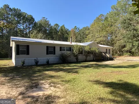 5815 Flemington Ln, Ellabell, GA 31308