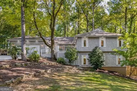 5132 Hidden Branches Cir, Dunwoody, GA 30338