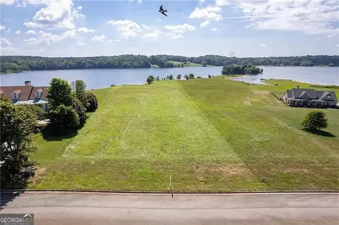 85 S Waters Edge Dr, Covington, GA 30014 photo 2