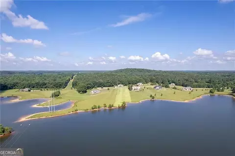85 S Waters Edge Dr, Covington, GA 30014 photo 5