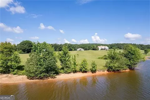 85 S Waters Edge Dr, Covington, GA 30014 photo 8