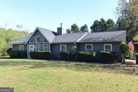 800 Newmorn Dr, Hampton, GA 30228