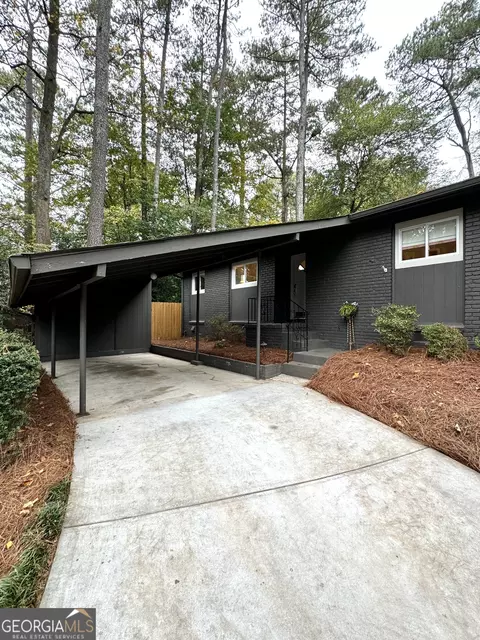 860 Armand Ct NE, Atlanta, GA 30324