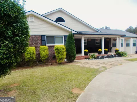 195 North Dr, Hampton, GA 30228 photo 4