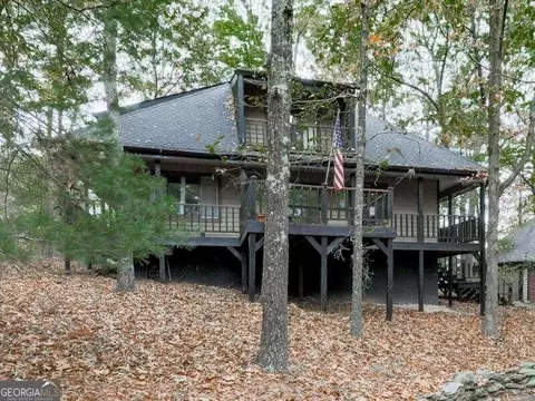 280 Pinebrook Dr, Waleska, GA 30183