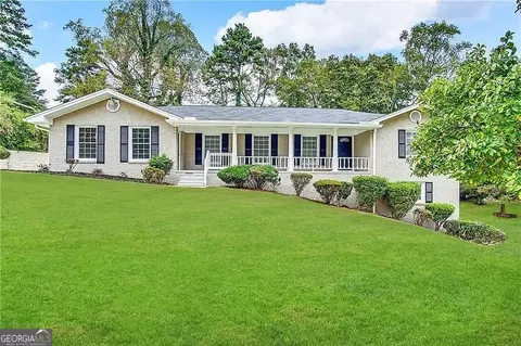1904 Caribaea Trl SE, Atlanta, GA 30316