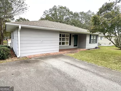 3000 16th Ave, Valley, AL 36854 photo 2