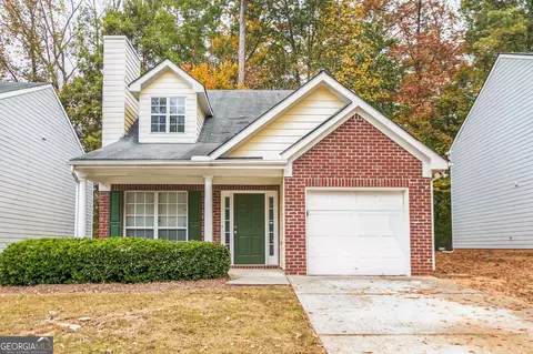 4432 Ravenwood Dr, Union City, GA 30291