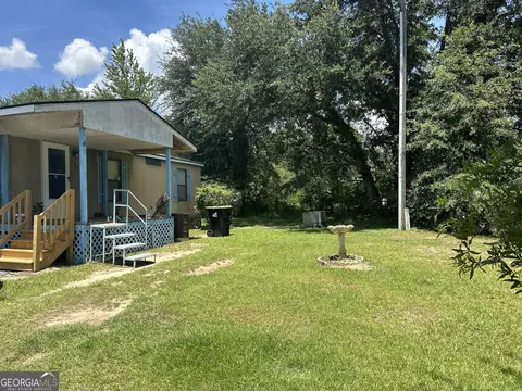 207 Eagle Ct, Albany, GA 31705