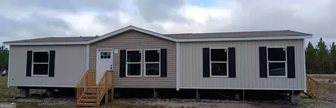 646 Grande Ave, Folkston, GA 31537