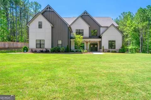 1895 Luther Bailey Rd, Senoia, GA 30276