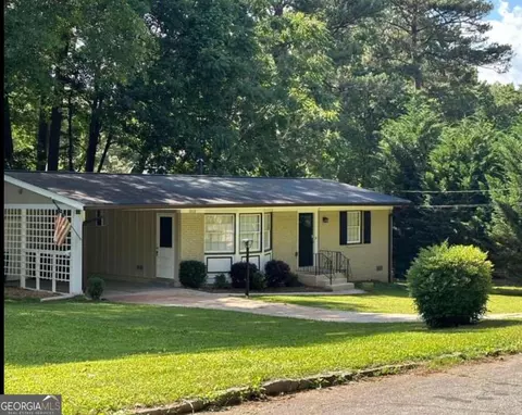 860 Verona Dr, Clarkston, GA 30021