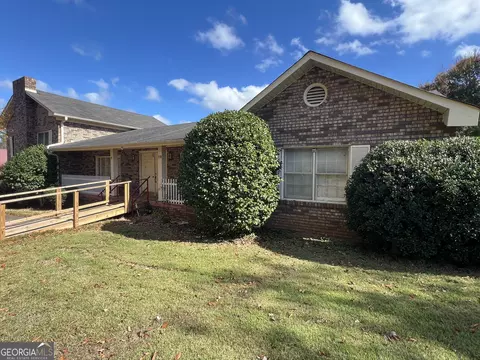 19 Priscilla Dr, Lagrange, GA 30241 photo 2