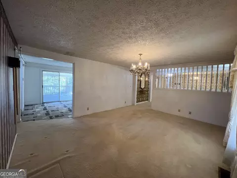 19 Priscilla Dr, Lagrange, GA 30241 photo 6