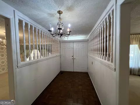 19 Priscilla Dr, Lagrange, GA 30241 photo 3