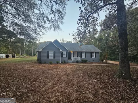 1595 Jackson Lake Rd, Jackson, GA 30233