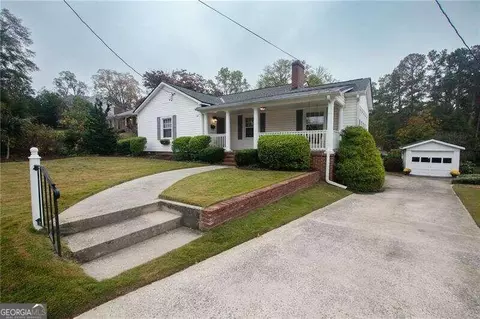 147 Maxwell Ave SW, Marietta, GA 30064