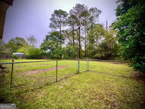 303 Pinehurst Dr, Dublin, GA 31021 photo 25