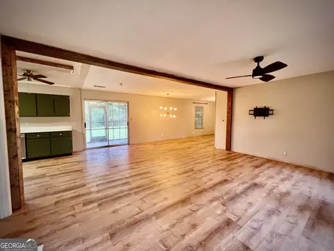 303 Pinehurst Dr, Dublin, GA 31021 photo 5