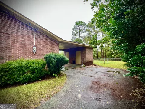 303 Pinehurst Dr, Dublin, GA 31021 photo 24