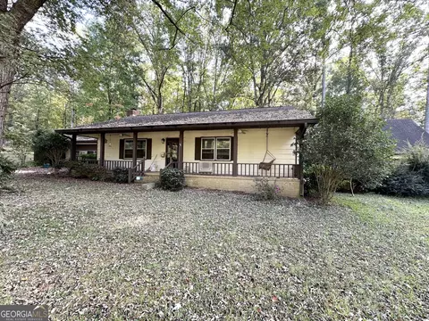 100 Kay Cir, Covington, GA 30014