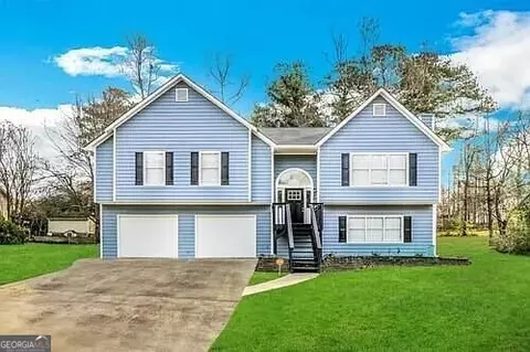 2089 W Lotus Point Dr, Lithia Springs, GA 30122