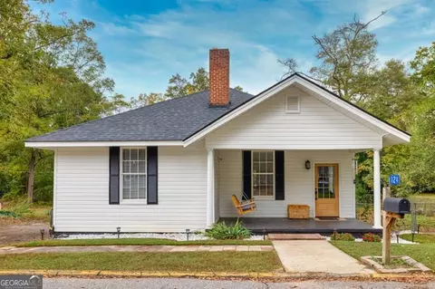 124 4th St, Monroe, GA 30655